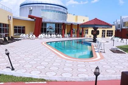 Hotel Candy Utonde