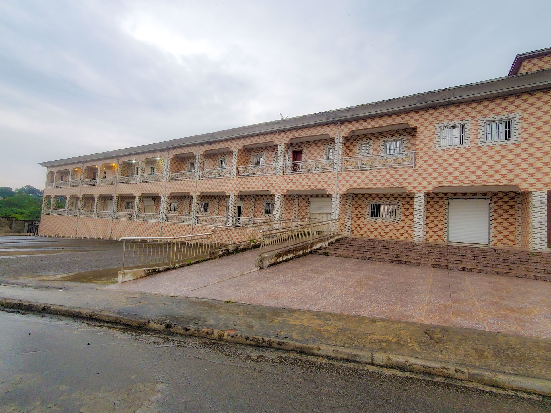 Apartamentos Angue Ondo Mba