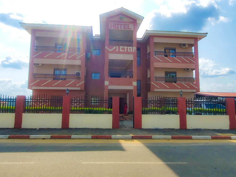 Hotel Víctor Ondo